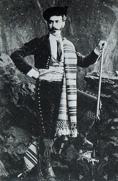 Valero as Don Jose in Bizet's Carmen