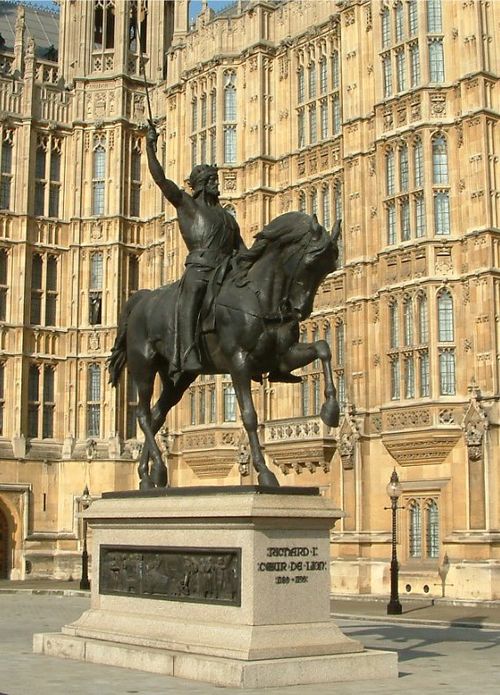 Richard_I_of_England_-_Palace_of_Westminster_-_24042004