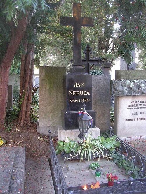 Jan_Neruda_grave_Vysehrad_Cemetery_Prague_CZ_807