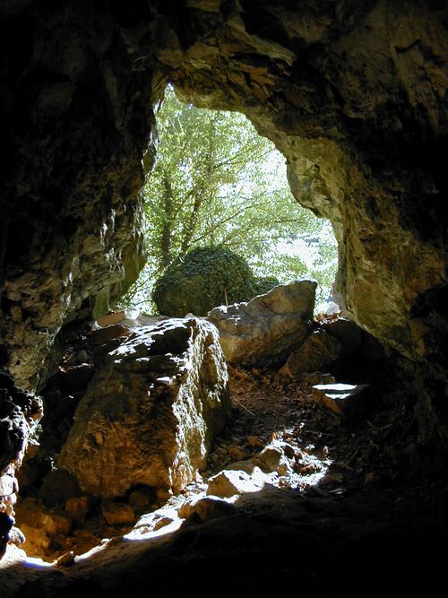 Robin hood cave_internal3